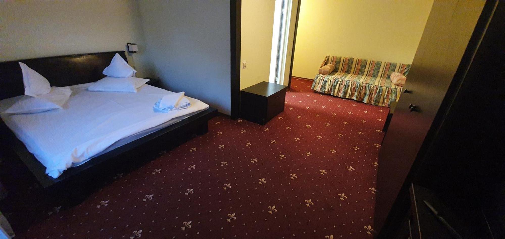 Casa Frent Hotel Predeal Ruang foto